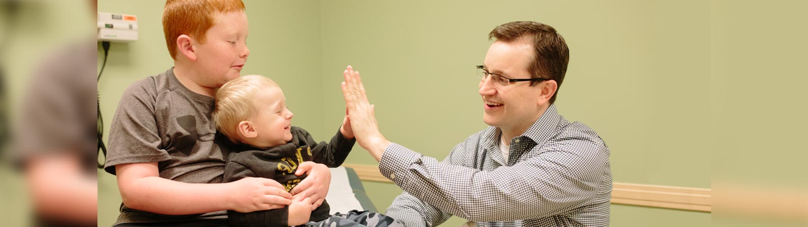 Urology_Clinic(L160317009)-1600x450